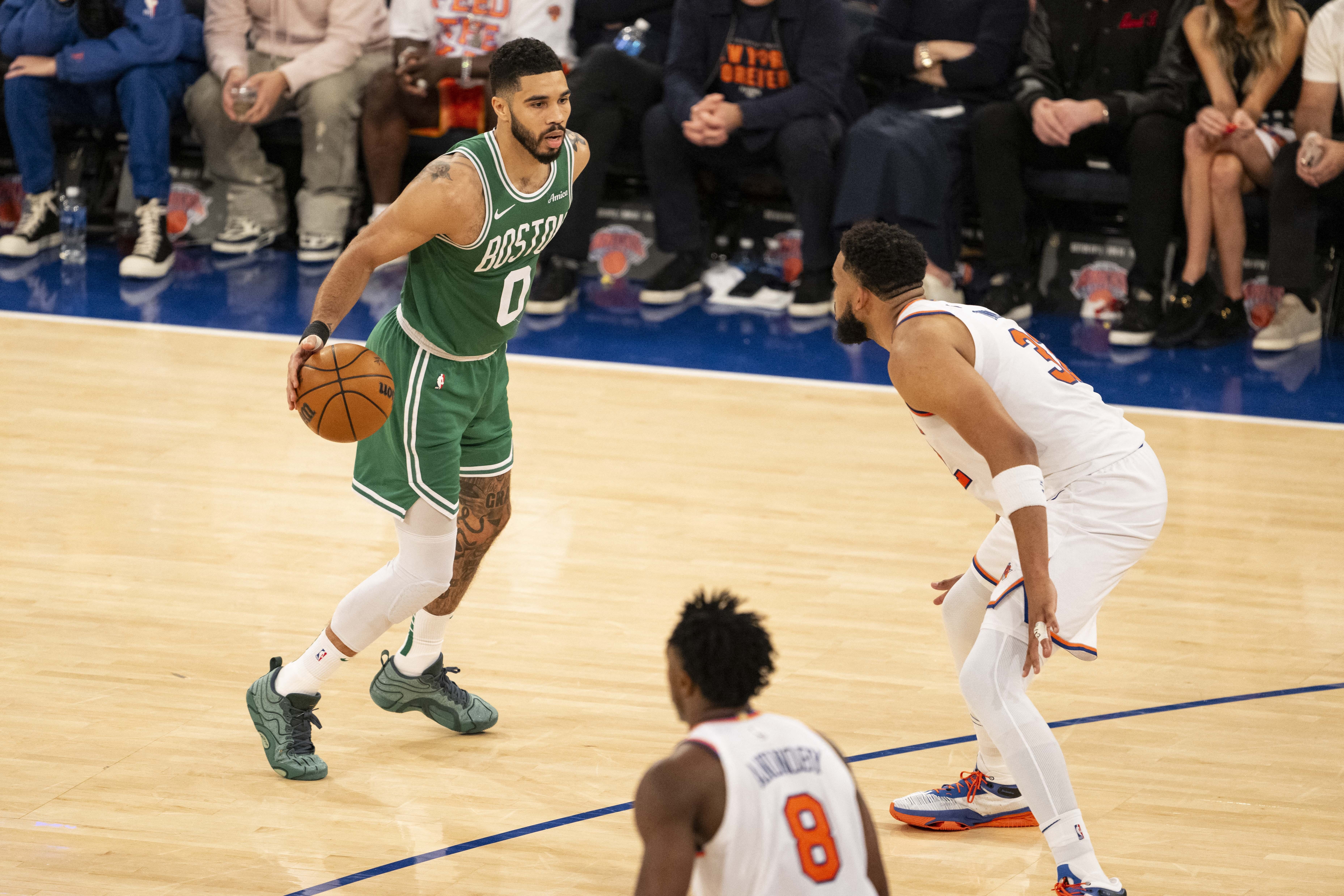 唐斯:我向母亲和上帝祈祷&保佑塔图姆NBA需要他这样的超级巨星