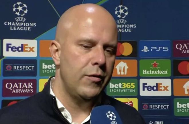 斯洛特：换下伊萨克是因为他腹股沟受伤，我们很需要这场胜利