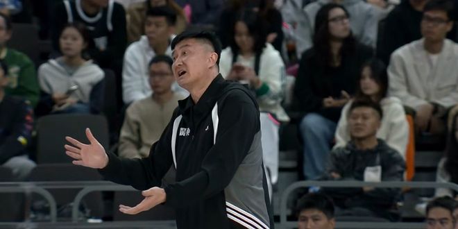 四大中鋒干不過一個陶漢林！兵多將廣僅贏山東16分，杜鋒慘遭打臉