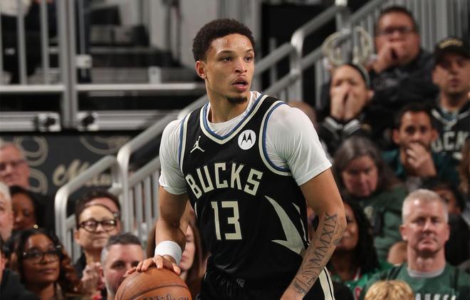 勇士不要，奇才不要！雄鹿撿漏23歲新星：場均16+5當字母哥絕配