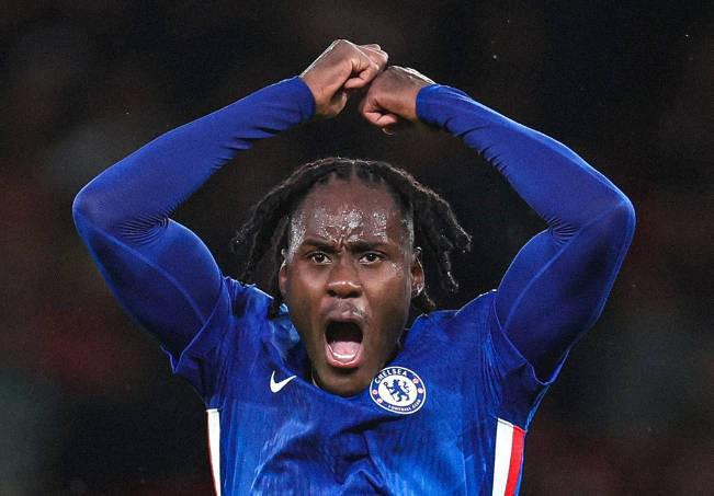 查洛巴問答：在足球界第一個朋友是芒特第一件球衣是大羅的