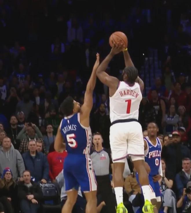 9中2！首秀就炸了，喬治?。? />
                    </a>
                    <div   id=