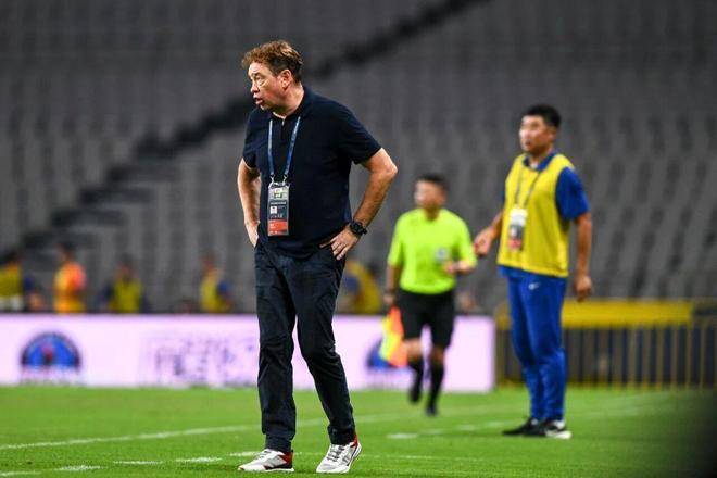 申花重蹈覆轍！2年連續“陰溝翻船”，成就海港三連冠