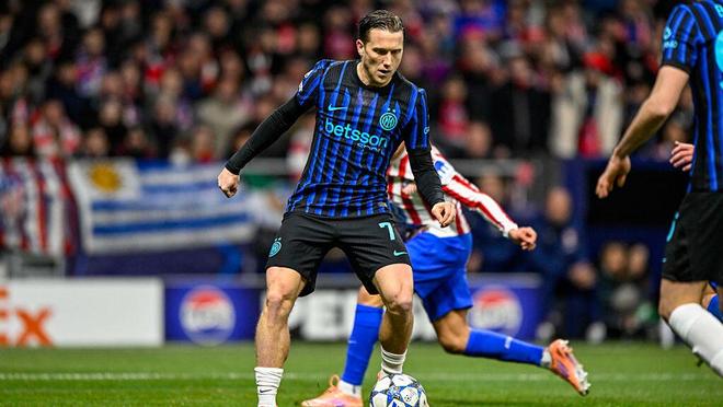 泽林斯基：对结果感到失望，但我们是一支强大的球队会反弹的