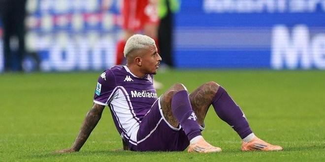 因排名墊底多名球員家人遭死亡威脅，佛羅倫薩官方表示譴責(zé)