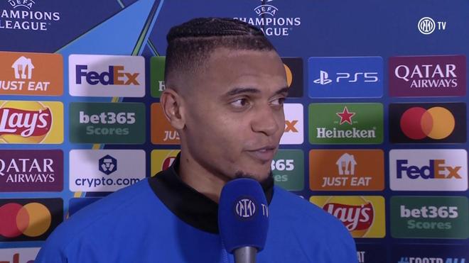 阿坎吉：这样输球很难接受，尤其是被判罚了那样的一粒点球