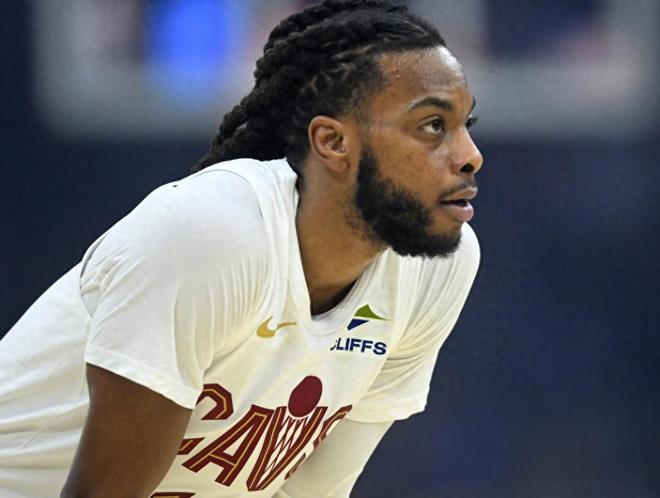 最水1.9亿先生！全场11投0中，合同还有3年，米切尔有苦说不出