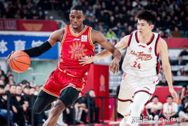 山西赢球！1次防守犯规成转折点，网友打韩国就该带他防李贤重