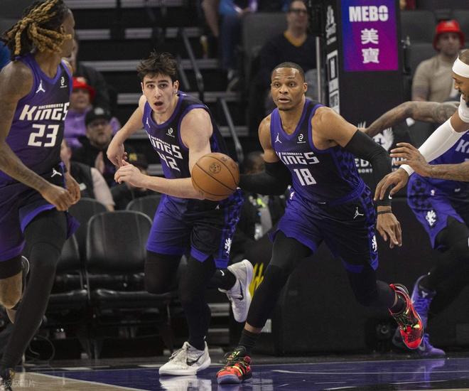 杜兰特30+4+7无缘今日最佳球员！因为约基奇34+21+12创4项纪录！