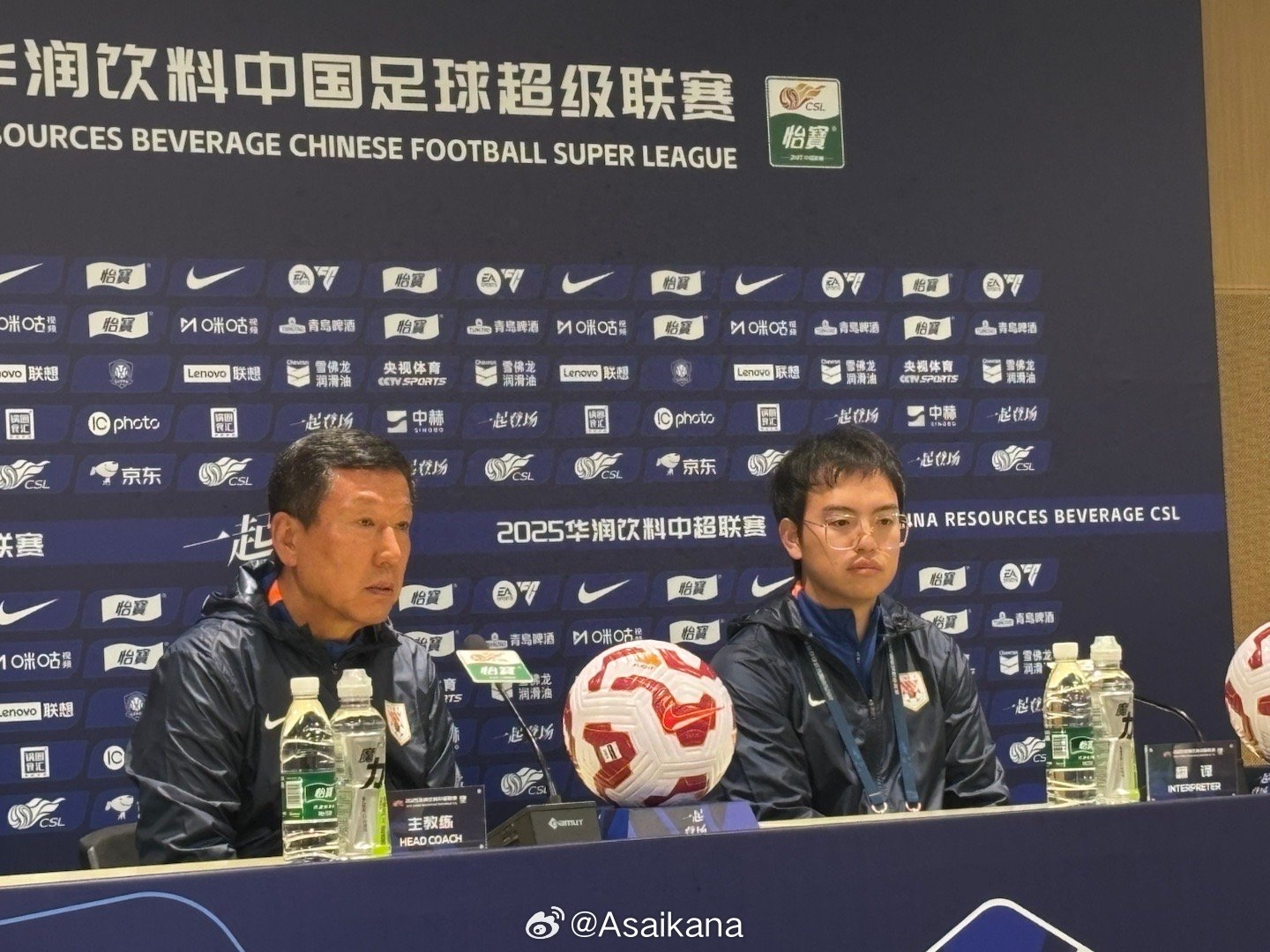 崔康熙发布会对吴兴涵表达了不满，称无法理解他做出这样的动作