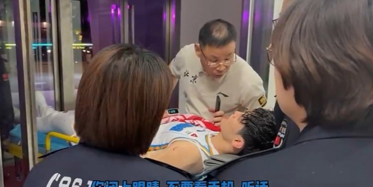 媒体人回应山西篮协副主席：专业团队连自己主场的门都走不明白