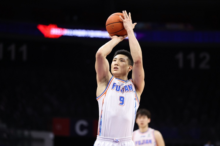 媒体人：21年状元王翊雄加盟NBL江西赣驰辗转CBA福建&超三&东超