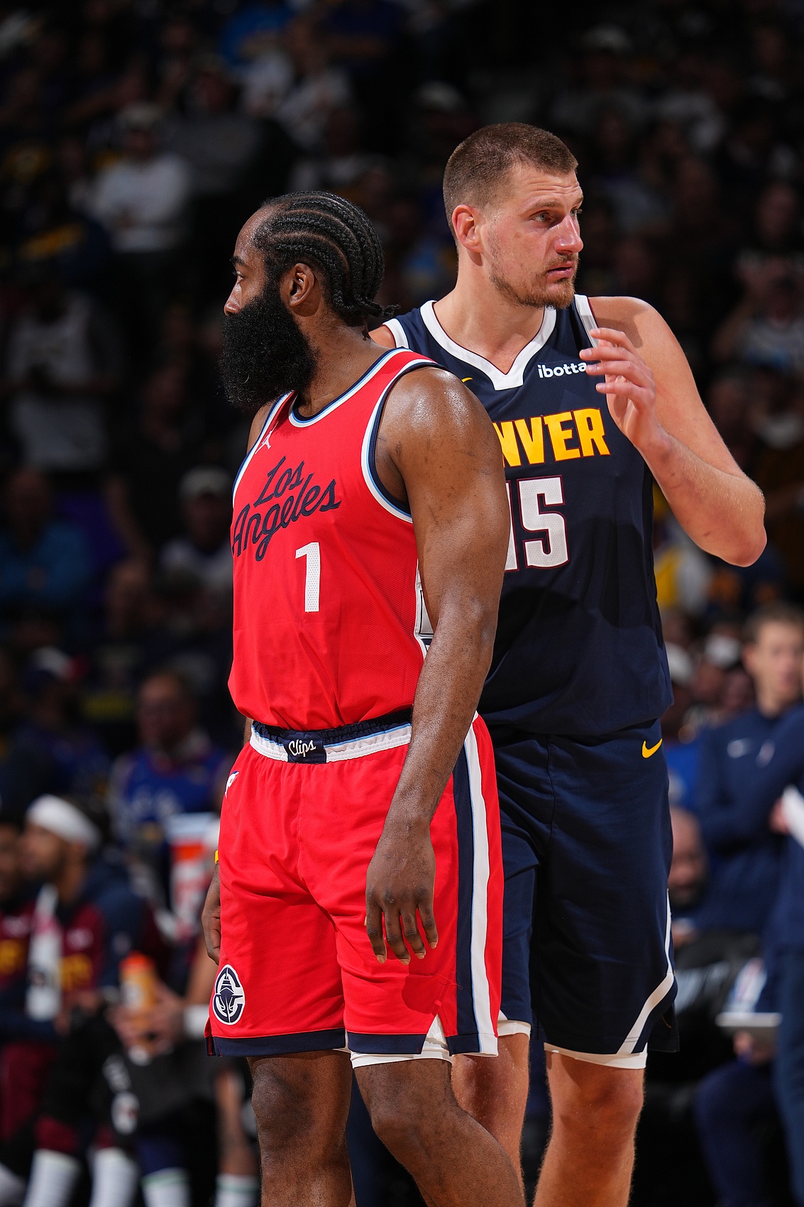 NBA历史主队打抢七战绩是112胜39负不过自21年以来是4胜8负